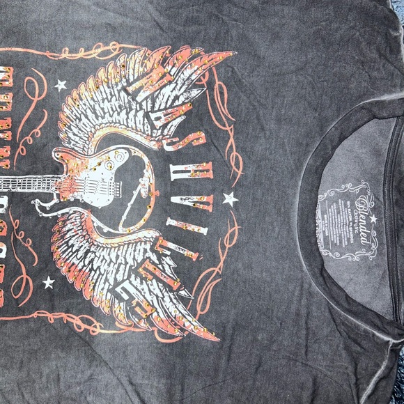 Bohemian cowgirl tees - Picture 2 of 3